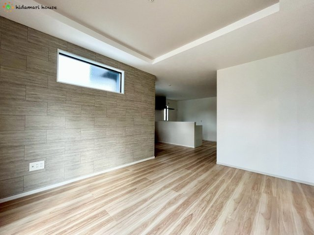 見沼区東大宮52期　新築戸建　リガーレ01の居間・リビング