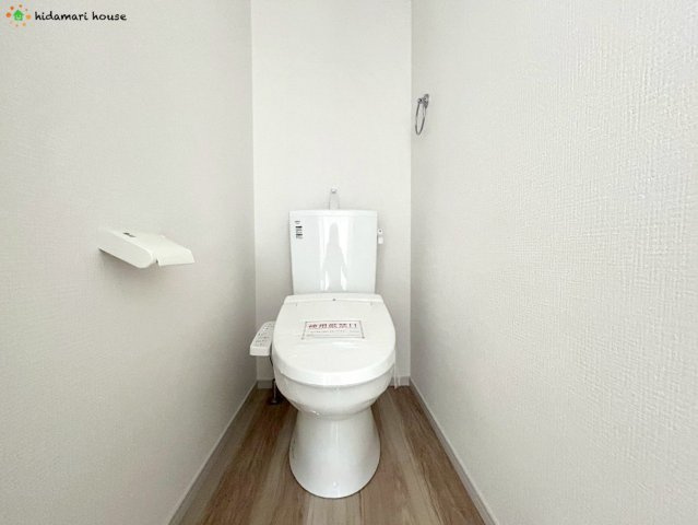 見沼区東大宮52期　新築戸建　リガーレ01のトイレ