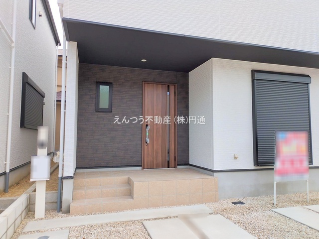 丸米町1期の玄関