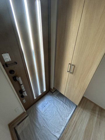 【玄関】 | ドム　シャイン