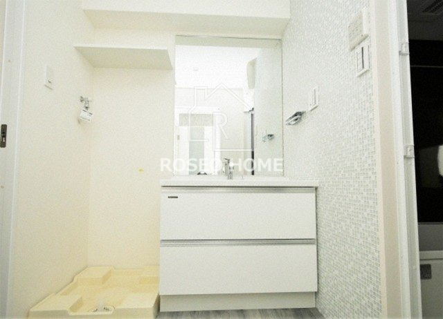 BRAVE松屋町の洗面所