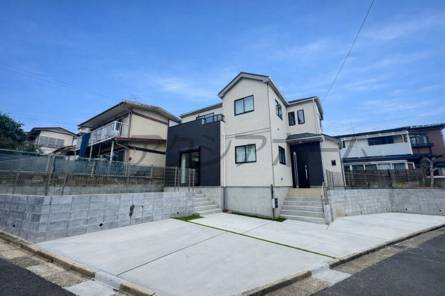 入間市新久・全1棟　新築一戸建　～駐車3台可～