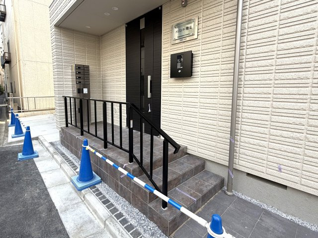 【エントランス】