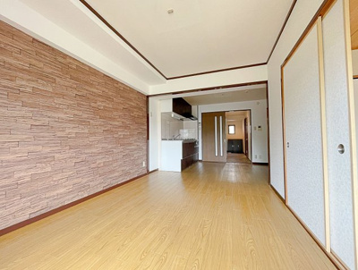 【居間・リビング】 | グランデール鶴田【名古屋市賃貸・都市ガス】