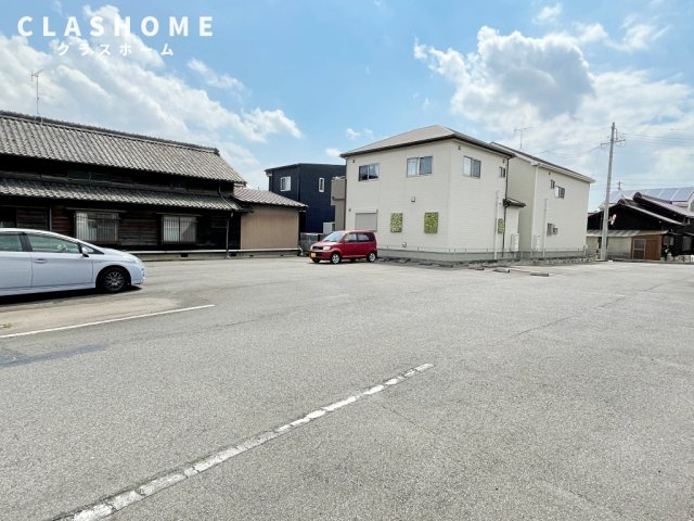 パレスはちまん　　刈谷市近郊の賃貸はクラスホーム刈谷店の駐車場