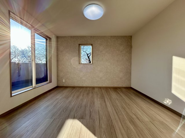 【寝室】