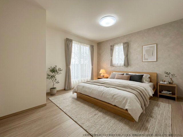 【寝室】 | 【主寝室　家具設置イメージ】
※画像内の家具家電はCGで作成したイメージです。実際の物件には付帯しません