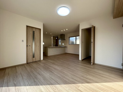 【居間・リビング】