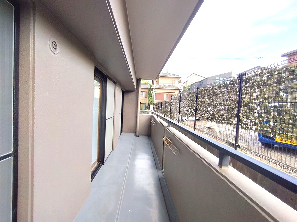 ユニーブル漆山のバルコニー|バルコニー　ご都合のよろしい日時に現地をご案内させて頂きます！是非、お問い合わせお待ちしております!!