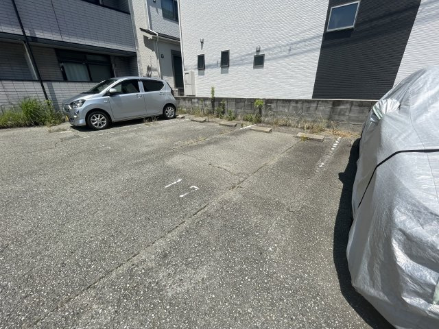 sialuの駐車場