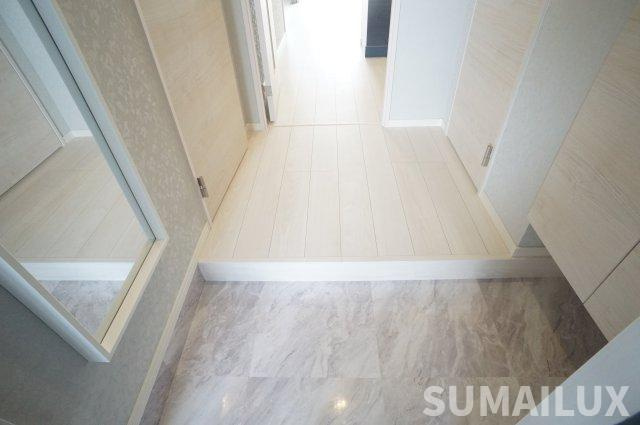 グレイスピア菊陽6の玄関