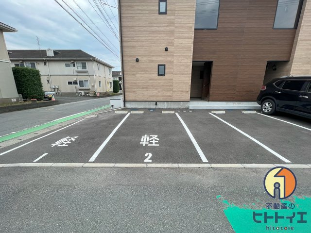 T-Regno×M＆Tの駐車場|駐車場に車を止められます