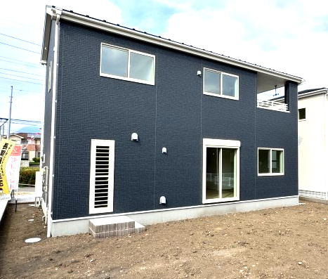 リーブルガーデンS  前橋茂木町第３　１号棟の外観|こちらは南面からの外観です♪