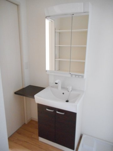 ルナカーサの独立洗面台