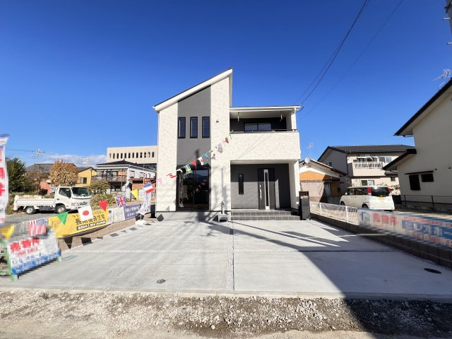 新築　富岡市七日市第12　Livele Garden.S　１号棟の駐車場|現地写真　駐車スペースは並列2台分可能です！
