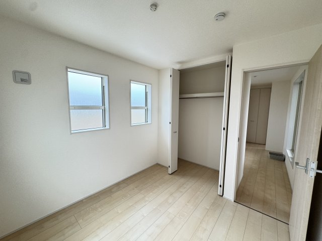 リーブルガーデンS  前橋茂木町第３　２号棟の収納|２階洋室3収納です