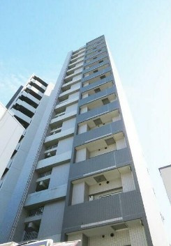 【外観】 | メインステージ西荻窪Ⅱ | 鉄筋コンクリート造のがっちりとした建物。
