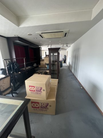 田町店舗1.2階の内装|２階廊下