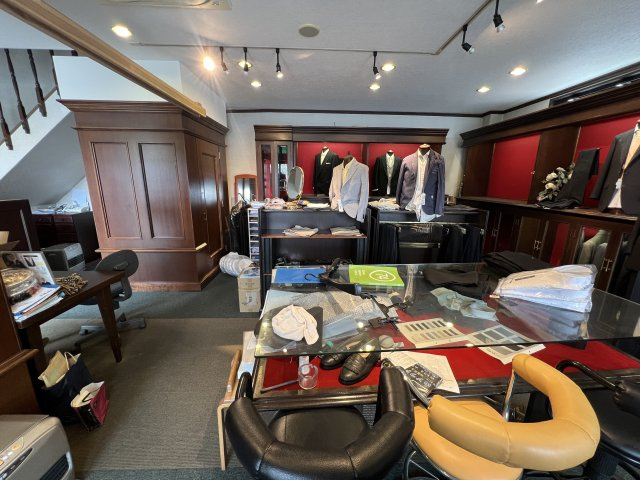 田町店舗1.2階の内装