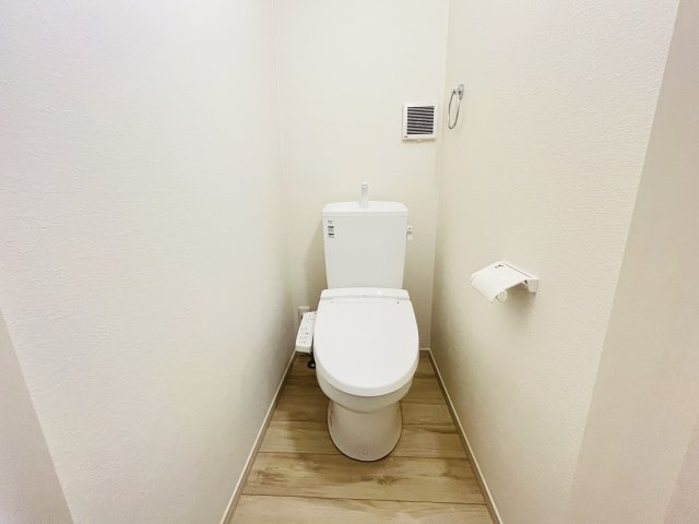 【トイレ】 | 本庄市見福17期　ZutPLUS+　新築戸建　全3棟　1号棟