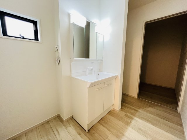 【独立洗面台】 | 本庄市見福17期　ZutPLUS+　新築戸建　全3棟　1号棟