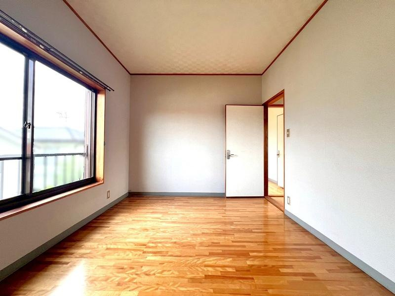 横浜新町3丁目　中古戸建の洋室|2Ｆ　6.0帖
