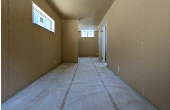 栗東市御園の店舗事務所の内装