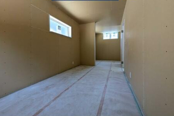 栗東市御園の店舗事務所の内装