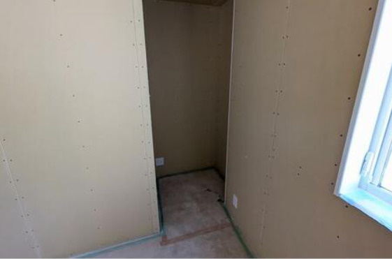 栗東市御園の店舗事務所の収納