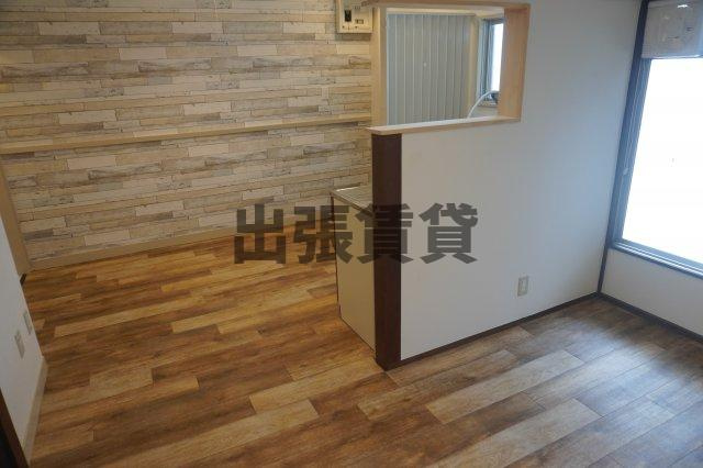 仲介手数料0！！第2八千代コーポの居間・リビング