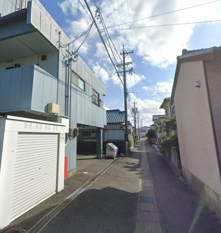 津市高茶屋5丁目　一棟マンションの周辺