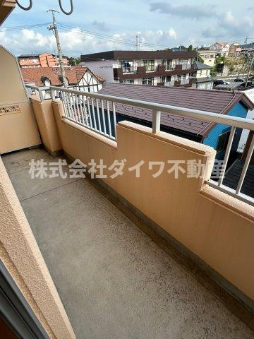 リバーサイド八番館のバルコニー