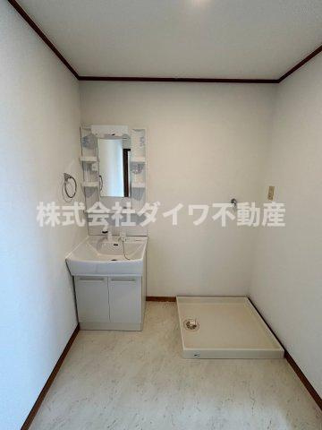 リバーサイド八番館の洗面所