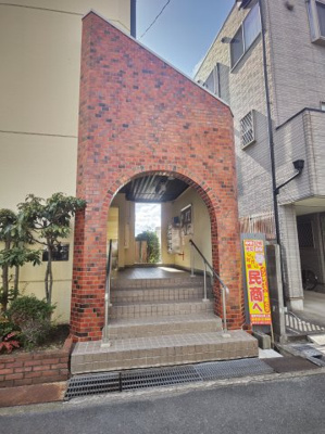 【エントランス】 | にしまちハイツ