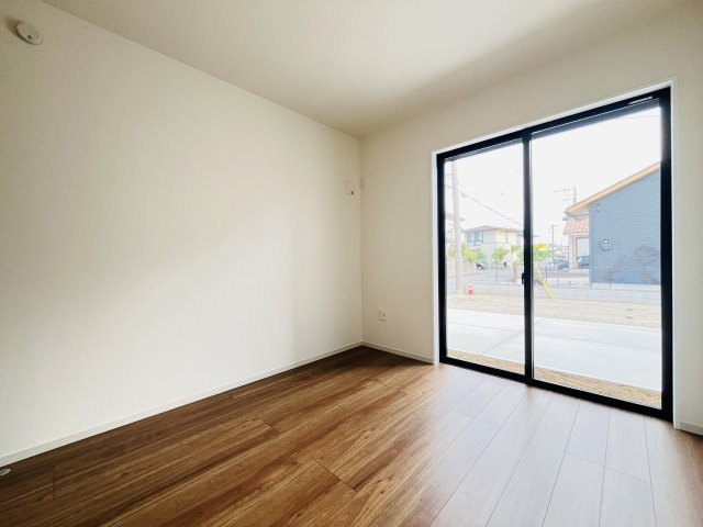 【洋室】 | 本庄市見福17期　ZutPLUS+　新築戸建　全3棟　3号棟