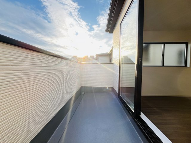 【バルコニー】 | 本庄市見福17期　ZutPLUS+　新築戸建　全3棟　3号棟