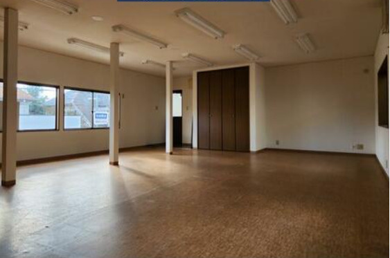 草津市東矢倉２丁目の店舗事務所の内装