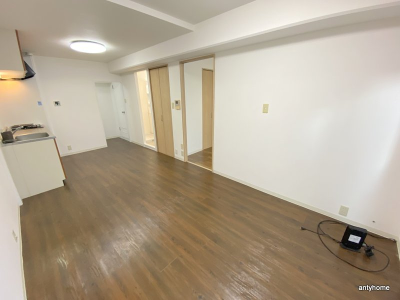 シティハイツサルキ　仲介手数料無料の居間・リビング