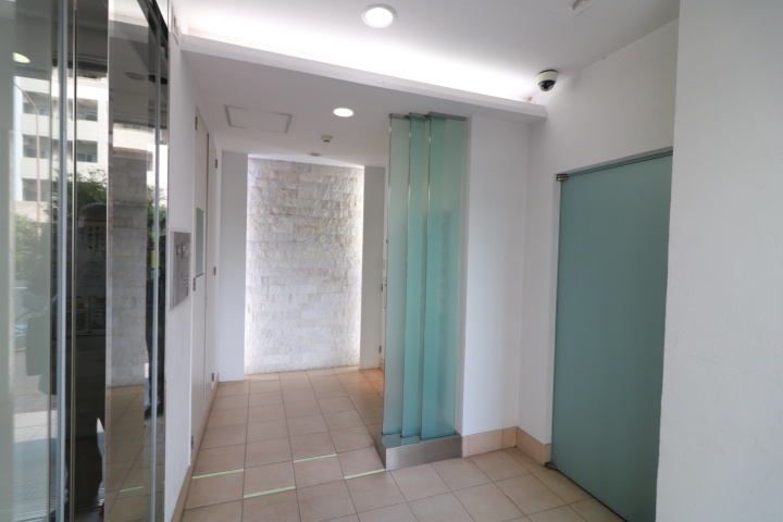 【エントランス】