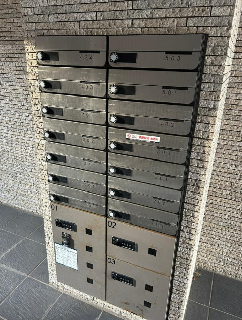 横浜市鶴見区市場富士見町の一棟マンションのその他共用部分