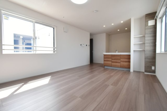 甲子園廣和レジデンスの居間・リビング