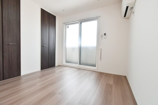 甲子園廣和レジデンスの洋室