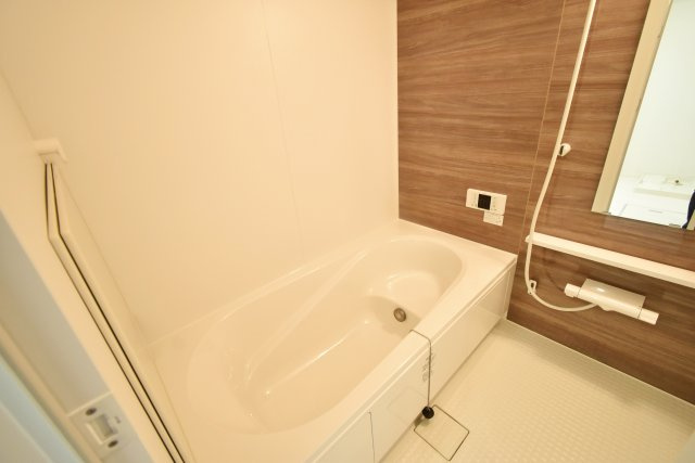 甲子園廣和レジデンスの浴室