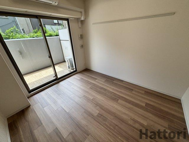 プレサンス淡路駅前の居間・リビング