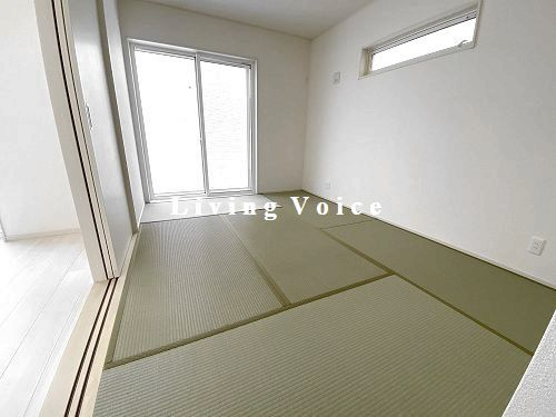 【和室】 | 【仲介手数料０円】平塚市徳延23-P1　中古一戸建て　11号棟 | 平塚市徳延23-P1　中古一戸建て　