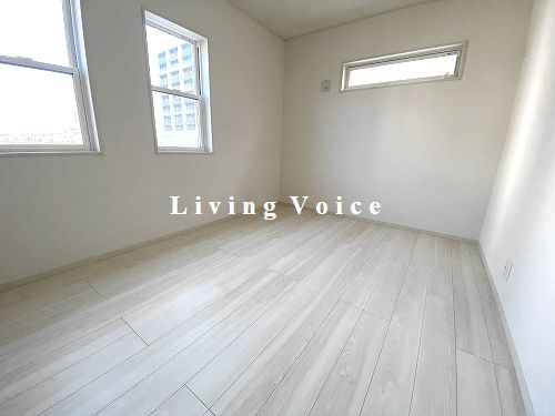 【洋室】 | 【仲介手数料０円】平塚市徳延23-P1　中古一戸建て　11号棟 | 平塚市徳延23-P1　中古一戸建て　