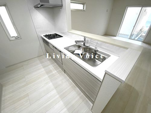 【キッチン】 | 【仲介手数料０円】平塚市徳延23-P1　中古一戸建て　11号棟 | 平塚市徳延23-P1　中古一戸建て　