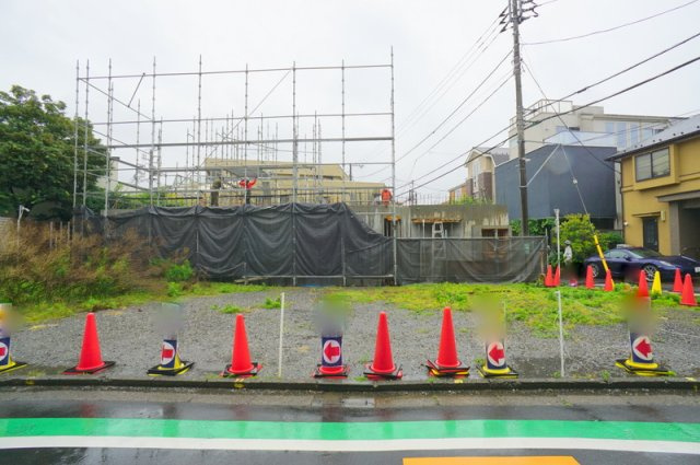 上原２　土地の外観|東京メトロ千代田線「代々木上原」駅徒歩9分
京王井の頭線「駒場東大前」駅徒歩12分
小田急小田原線「東北沢」駅徒歩11分
