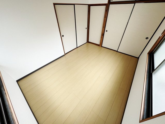 広島市安芸区船越南３丁目の一戸建ての洋室