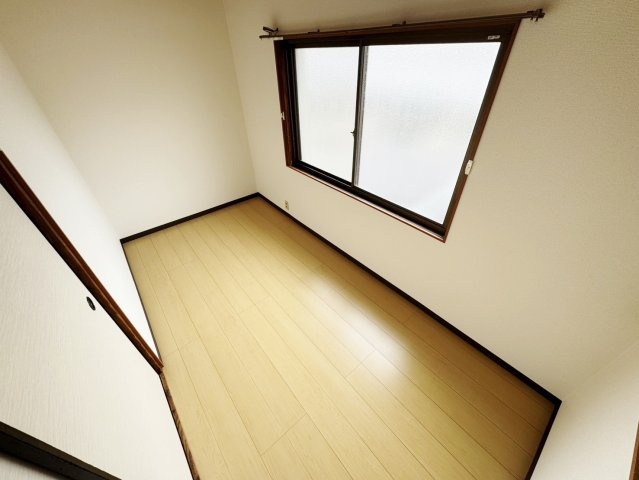 広島市安芸区船越南３丁目の一戸建ての洋室